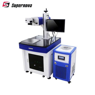 China Máquina ULTRAVIOLETA de la marca del laser del poder óptico para el proceso de la precisión en venta