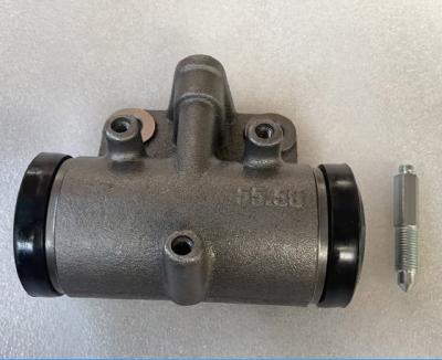 China BRAKE WHEEL CYLINDER 44100-90276 55.56MM NIS RF8 CW520 TRUCK PARTS FOR NISSAN for sale