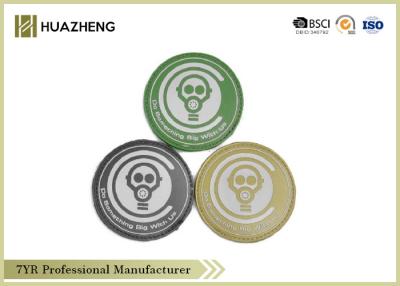 China Kleidung kreativer PVC-Ausweis personifiziert Nähen-auf unterstütztem Logo zu verkaufen