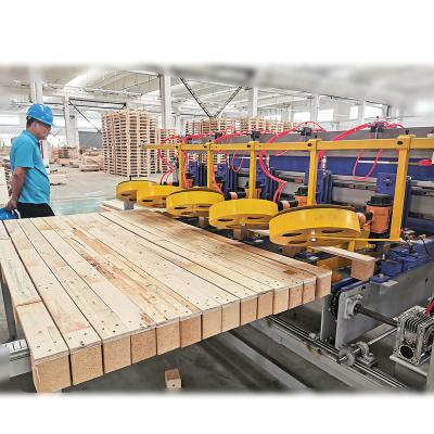 China Hotels Block Pallet Nailing Machine for sale