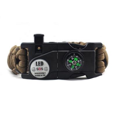 China Ourdoor paracord survival bracelet with outdoor survival kit for sale