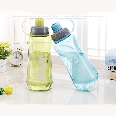 China Sustainable Wholesale Outdoor Space Summer Large Capacity Plastic Portable Water Bottle for sale