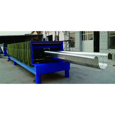 中国 Professional Construction 600mm Residential Screw Arch Joint Roof Roll Forming Machine 販売のため