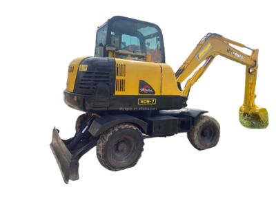 China Hyundai 60-7W Small 6 Ton Wheeled Excavator 0.22mÂ ³ for sale