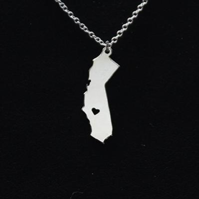 China Custom USA California State Map Charms Jewelry Logo DIY Jewelry Accessory Pendant Shape Necklace for sale