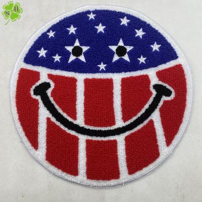 China 2021 Wholesale Woven Embroidery 3D Patch Heat Transfer Patches For Apparel Applique Chenille Fabric Patch Custom Embroidery for sale