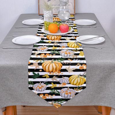 China Viable Custom Design Dining Table Place Mat Table Runner Fabric Durable Printing Fabric Decoration For Thanksgiving Day for sale