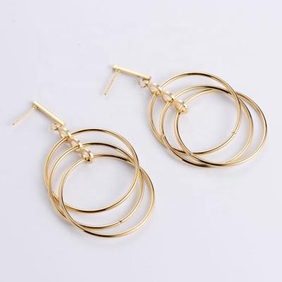 China Geometric sexy exaggerated gold earrings HS round circle jewelry large circle earrings romantic minimalist fashionable temperament for sale