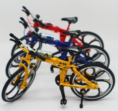 China Durable Mini Folding Bicycle Model Diecast Metal Finger Mountain Bike Racing Toy Bend Road Simulation Collection Toys For Adult for sale