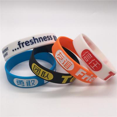 China Custom Promotion Silicone Wristbands Make Your Own Rubber Wristbands, High Quality Personalized Wrist Band for sale