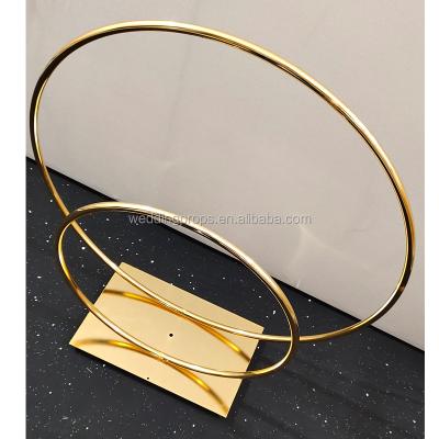 China Round Backdrop Stand Gold Metal Wedding Centerpiece Two Rings Arch Support Stand For Wedding Decoration for sale