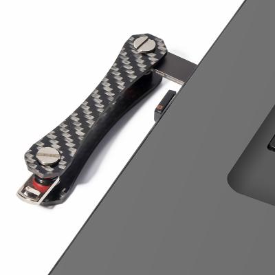 China Creative Multifunctional High-end High-end Anti-theft Carbon Fiber High-end Multifunctional Smart Personality Men's Bottle Opener USB Chain Storage Device for sale