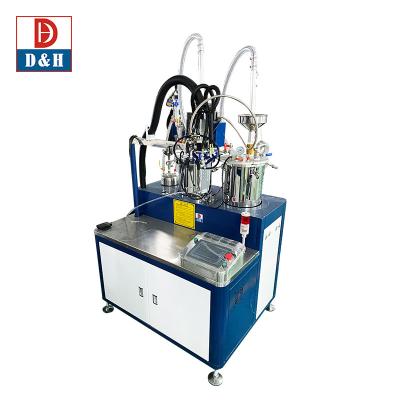 China Semi Automatic Precision Silicone Filling Machine Liquid Glue Dispenser with Hand Gun for sale