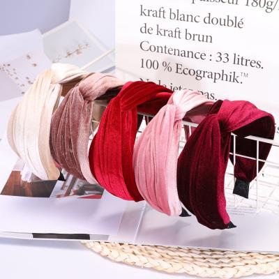 China Fashion New Solid Color Winter Circle Hair Plush Hairband Women's Middle Velvet Cross Headband Korean Hair Accessories for sale