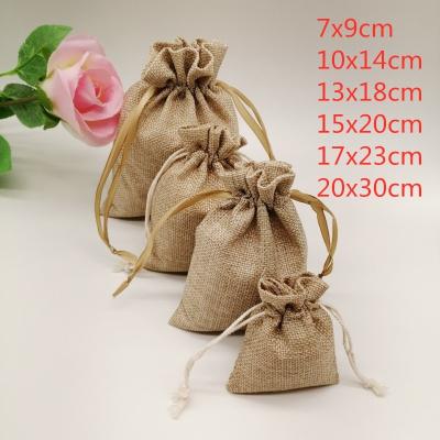 China Wholesale Natural Recycled Natural Burlap Drawstring Gift Wrapping Gift Candy Bags With Handles for sale