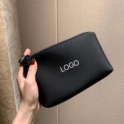 China Hot Sale Eco-friendly Fashion Custom Logo Small Black Neoprene Toiletry Pouch Makeup Cosmetic Bags for sale