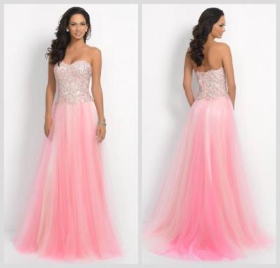 China Tulle Backless Sweetheart Womens Prom Dresses with Beaded Flower Applique for sale