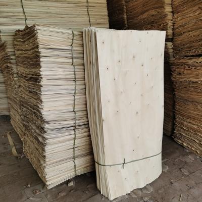 China Modern 1.27*0.84*0.0012 factory direct sale high strength for file nail poplar wood veneer for sale