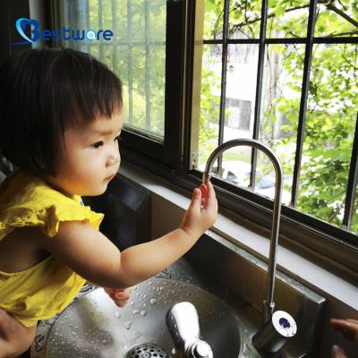 China Sense Faucets Design Goose Neck Bottle Filler New 360 Degree Rotation Drinking Tap for sale