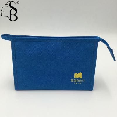 China Fashion Portable Oxford Cloth Makeup Bag Travel Toiletry Bag Cosmetic Bag Customize Logo for sale