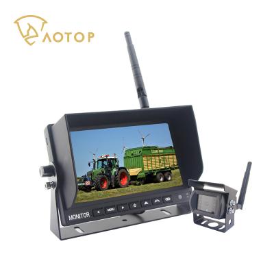 China No Delay 720p HD Digital Quad Backup Cameras Wireless Rear View Monitor System 4 Channel Radio For Long Trucks for sale