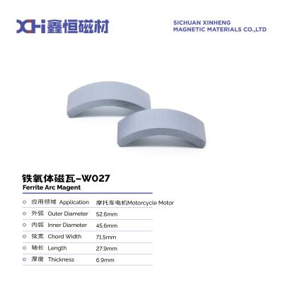 China Segmento sinterizado de alta temperatura Ferrite de ímã permanente é usado no motor de motocicleta W027 à venda