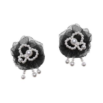 China Crystal Beading Simple Fashion Accessories Organza Splicing Black Art Floral Spliced Girly Pearl Earrings 10cm for sale