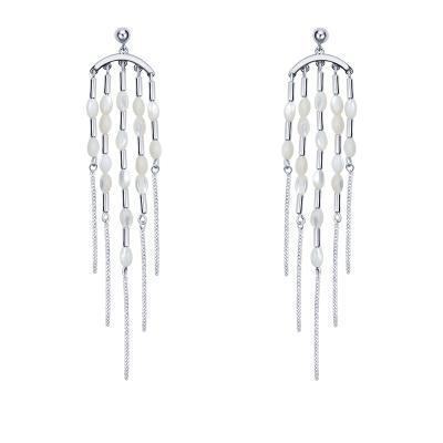 China White Flower Earrings Luxury Good Quality Natural Bead Curtain Style Shells Tassel Long Earrings 11.5cm for sale