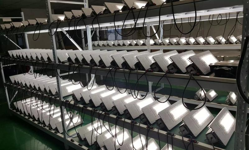 Verified China supplier - Shanghai Fujing Lighting Technology Co., Ltd.