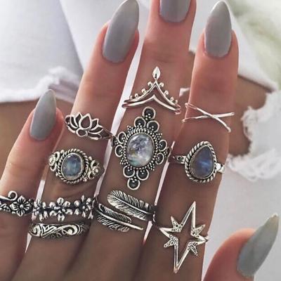 China Vintage Factory Wholesale 11Pcs/Set Retro Finger Ring Set Boho Crown Star Silver Cut Out Knuckle Rings For Women Jewelry Gifts for sale