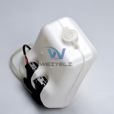 China Excavator Washer Wiper Spray Bottle 85315-0B010 XGQS66X-1 For XCMG 12V / 24V for sale