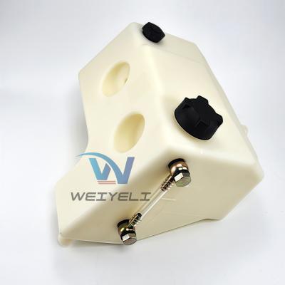 China Bomag Plastic Radiator Expansion Tank 06550084 58190395 06550121 BW211D-40 BW219D-4 for sale