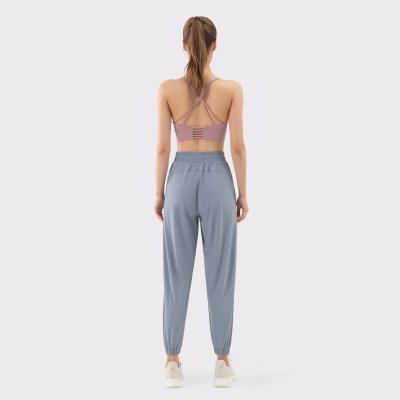 China Breathable Wholesale Quick Dry Meet Yoga Underwear And Joggers Sport Running Set for sale