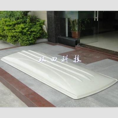 China Large Custom Plastic Guided Roof 6mm Thick 8 Seat Golf Electric Vehicle Roof Trolley Club Cover Thick Trolley Roof Protector for sale