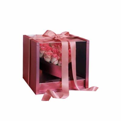 China Recyclable Clear Acrylic Rose Flower Box Heart Shape Gift Box With Drawer Valentine's Day Gift Packaging for sale