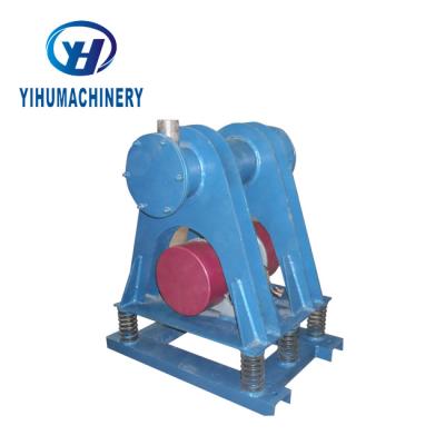 China Low cost vibration mill machine with single tube and 325 mesh powder outlet for sale