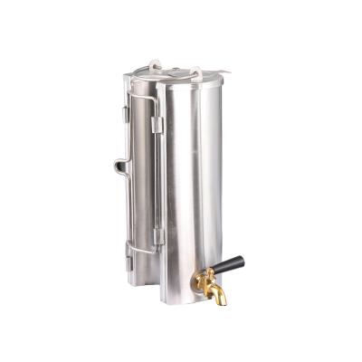 China Outdoor Premium Outdoor Accessories Stainless Steel Camping Water Tank for sale