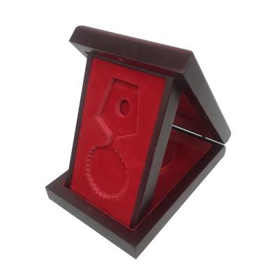 China Biodegradable Promotional Customized Logo Gift Souvenir Plant Medal Wooden Box for sale