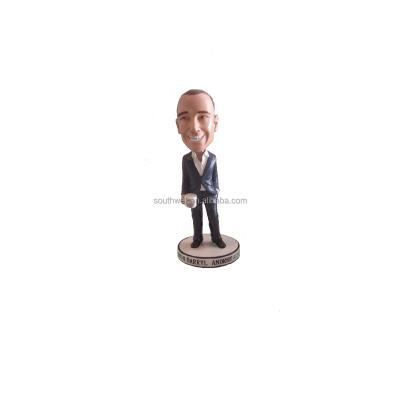 China Wholesale Custom Resin High Quality Flip Stock Statue Head Dash Decor From Europe for sale