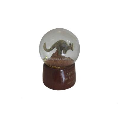 China Wholesale Custom High Quality Animal Different Europe Figurines Souvenir Gift Snow Globes for sale