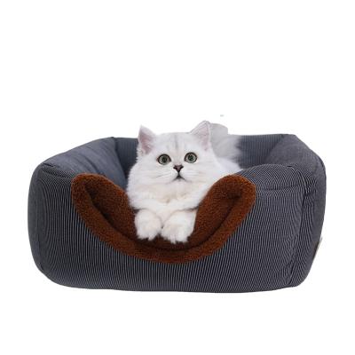 China Functional Pet Supplies Accessories Travel Animals Magic Cube Cat House Warm Bed For Pampers for sale