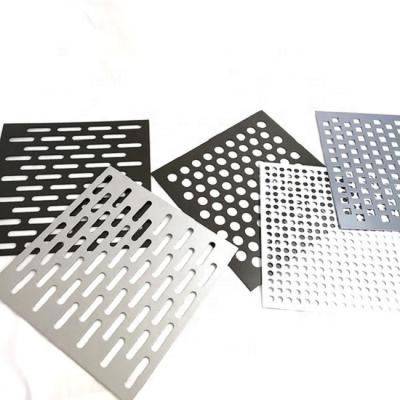 China Decorative Perforated Metal Low Carbon Steel Mesh Sheet Plate Window Curtain Building Material Aluminum Stainless Steel Punch Hole For Fenci for sale