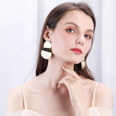 China Personalized Fashion TRENDY Custom Round Copper Women's Vintage Earrings Gold Plated Jewelry for sale