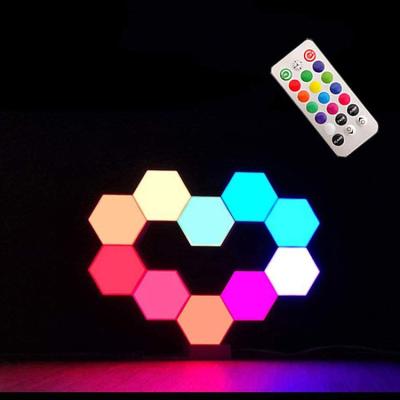 China Modern Remote Control Honeycomb Cheap Hot Selling Custom Diy Led Light for sale