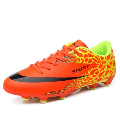 China 2021 Hot Selling Rubber Soccer Shoes Non-Slip Breathable Soccer Shoes Outdoor Sport Men Brand Soccer Shoes for sale