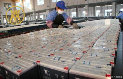 Chine Batteries de stockage de phosphate de fer au lithium de 12V à 17AH avec système de ventilation intégré à vendre