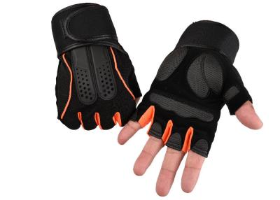 China Venta caliente de medio dedo Guante de ejercicios Muñeca Envuelta Guantes de levantamiento para entrenamiento de fuerza en venta