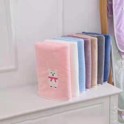 China Sustainable Widely Used Superior Quality Quilted Towel Quilted Cotton Towel Microfiber Towel for sale