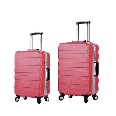 China Custom Waterproof Hard Case PC Tsa Lock 2pcs Trolley Travel Hard Suitcase Set Carry On Luggage Sets for sale