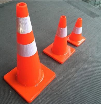 China PVC Traffic cone 30/45/70/90 CM with high quantity lowest price traffic barricades,Reflecting road cone for sale